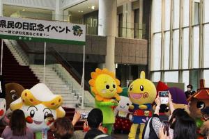 みんなと楽しくおしゃべり。